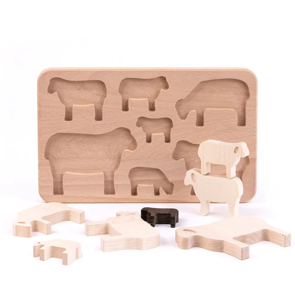 Bajo Beeest Wooden Sheep Sorter