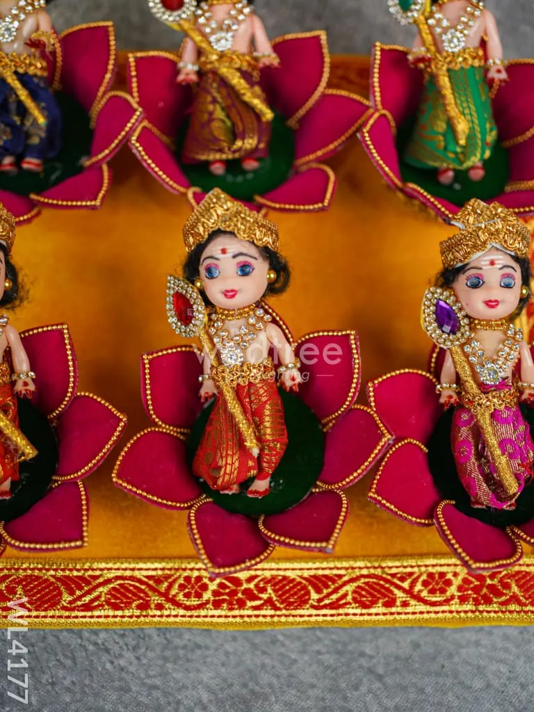 Bala Murugan on Lotus - Set of 6 - WL4177