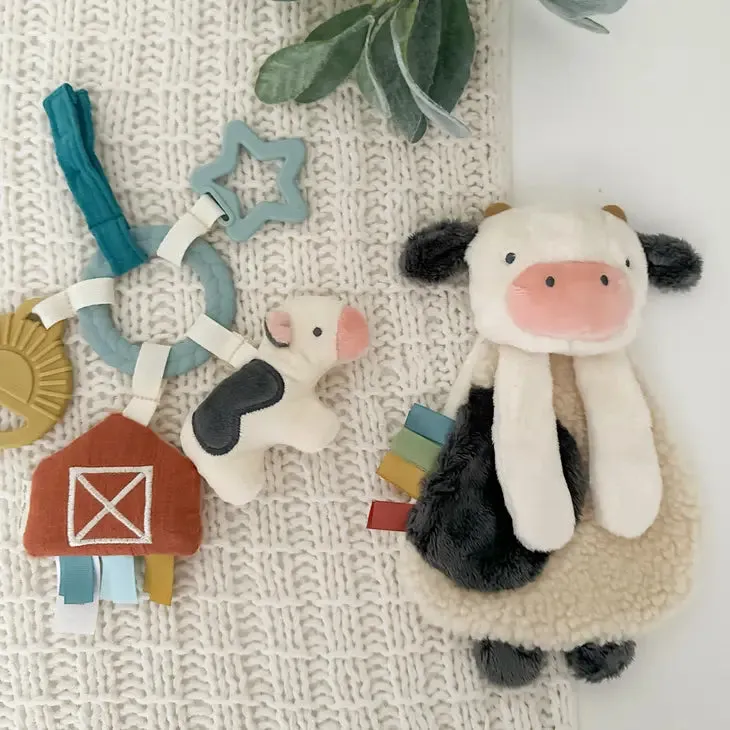 Bitzy Busy Gift Set-Cow and Barn