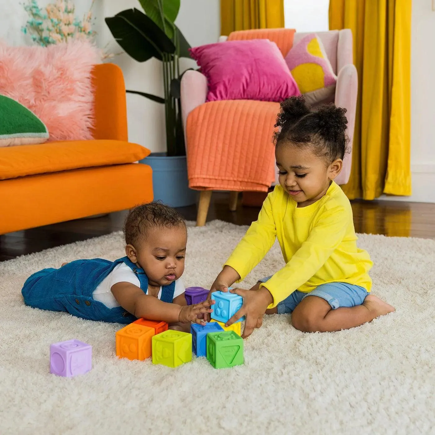 Bright Starts KaledioCubes™ 9 Stack & Squeeze Blocks