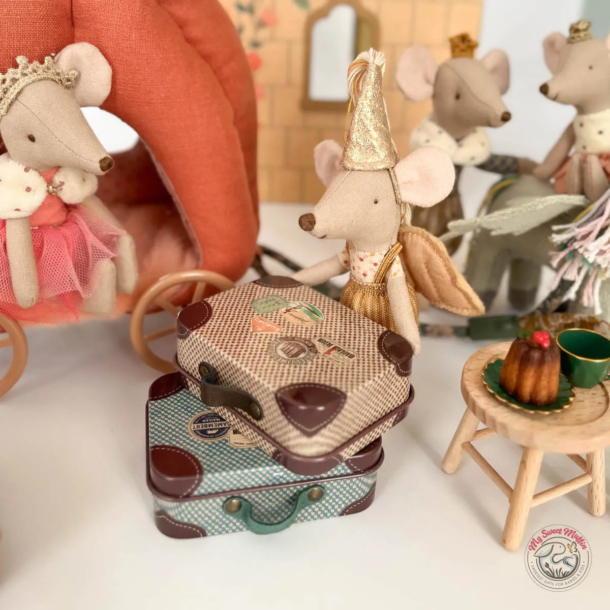 Maileg Fairy Clothes in Suitcase for Little Sister Mouse