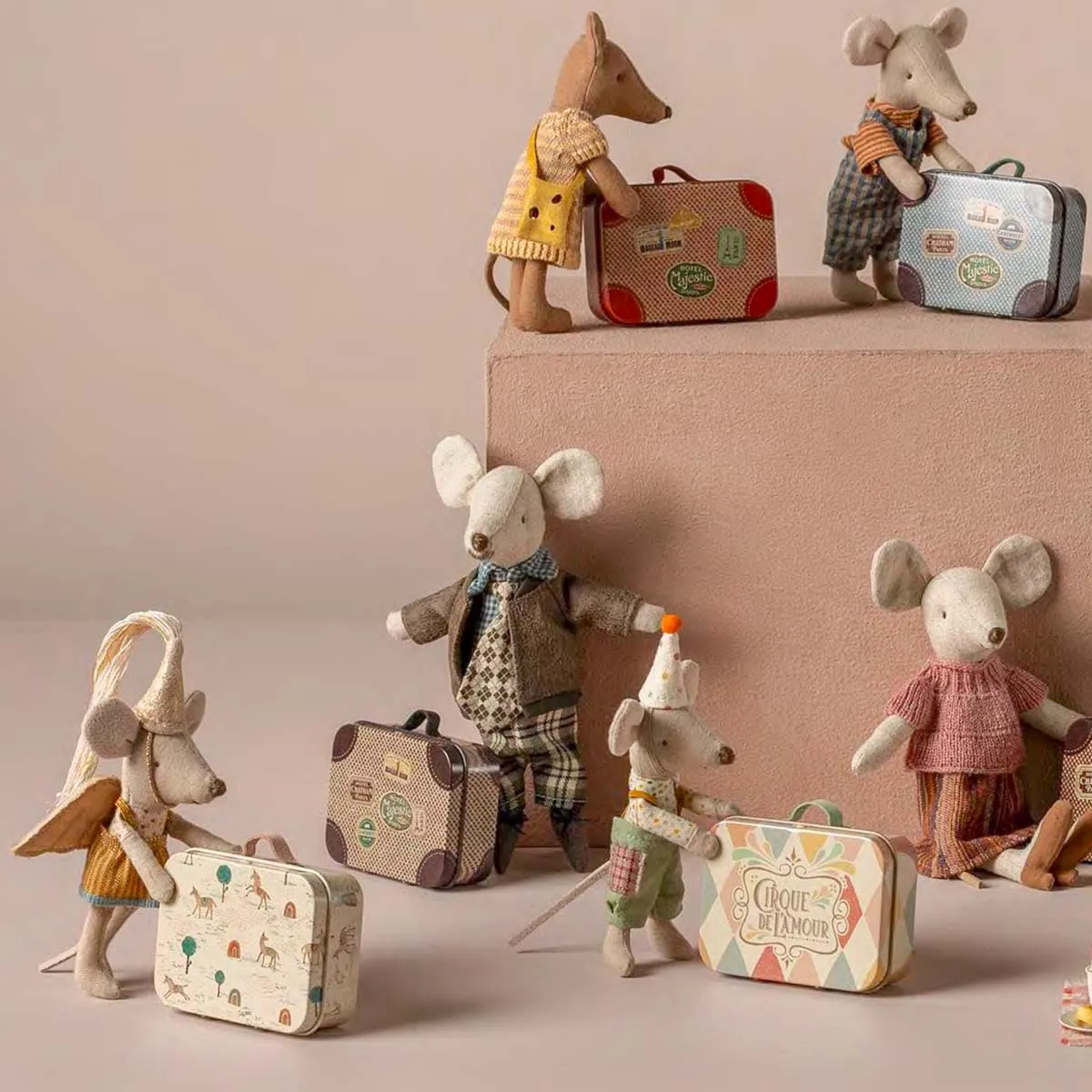 Maileg Fairy Clothes in Suitcase for Little Sister Mouse