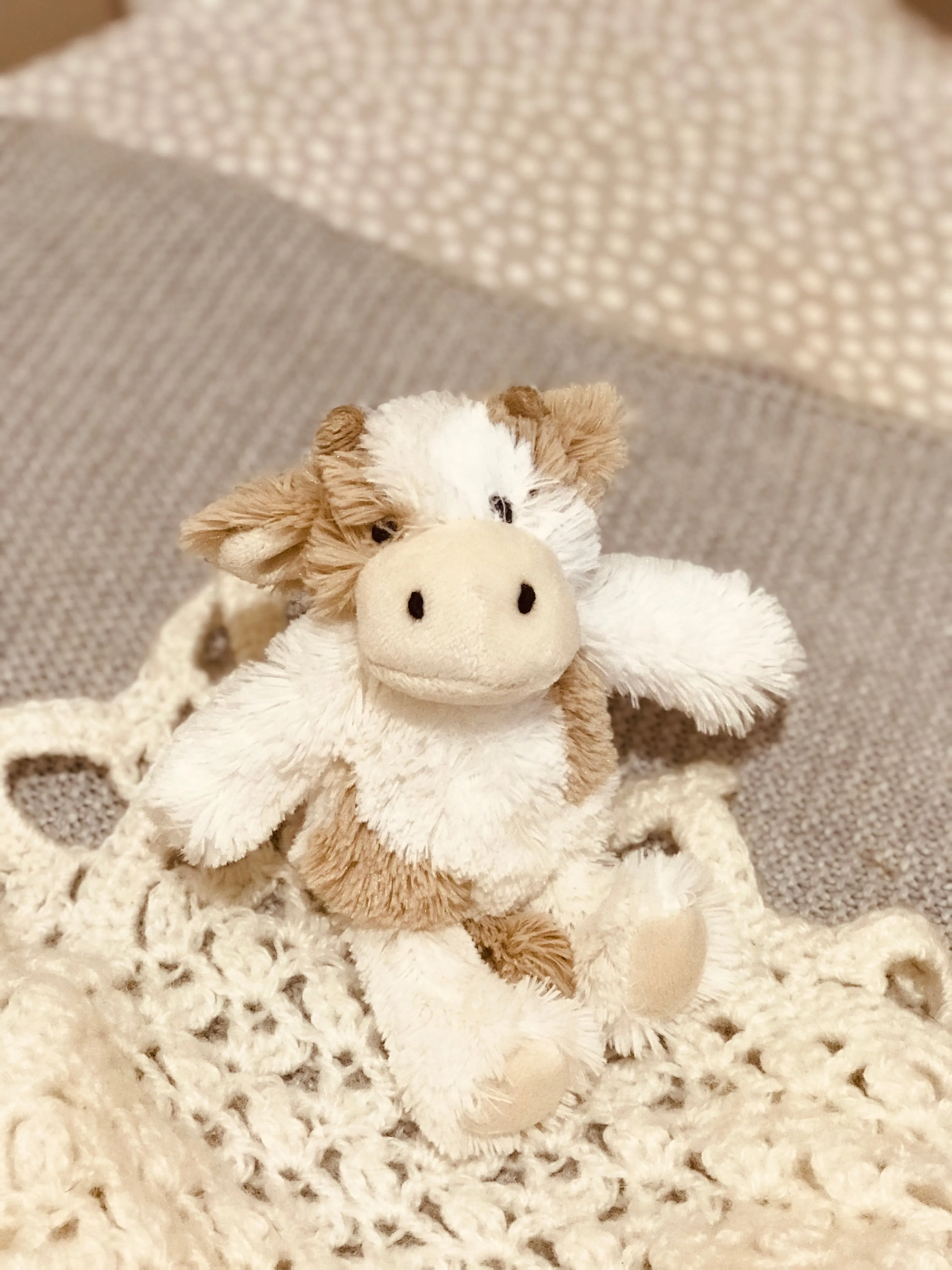 Mini clover the cow rattle