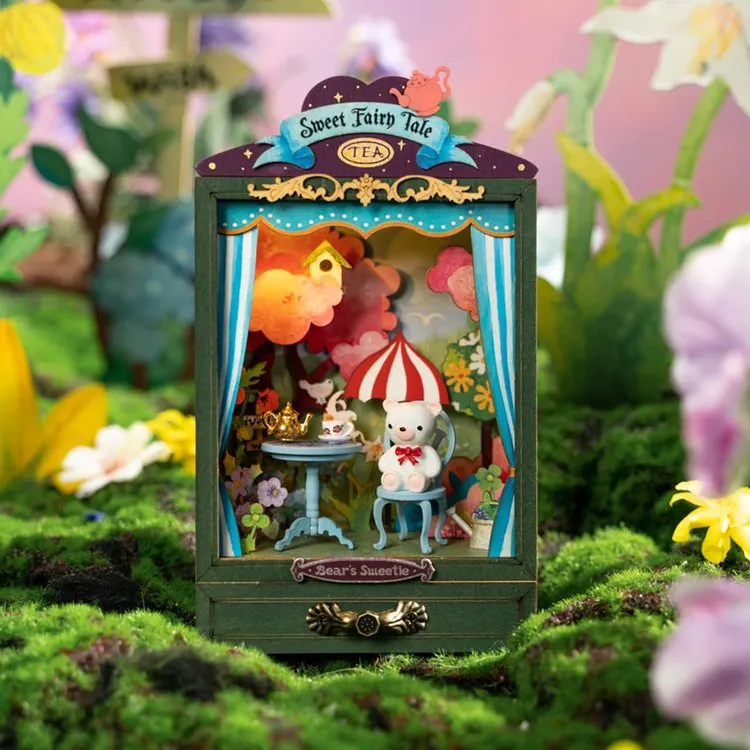 Robotime Rolife Bear’s Sweetie DIY Dollhouse Box Theater DS024